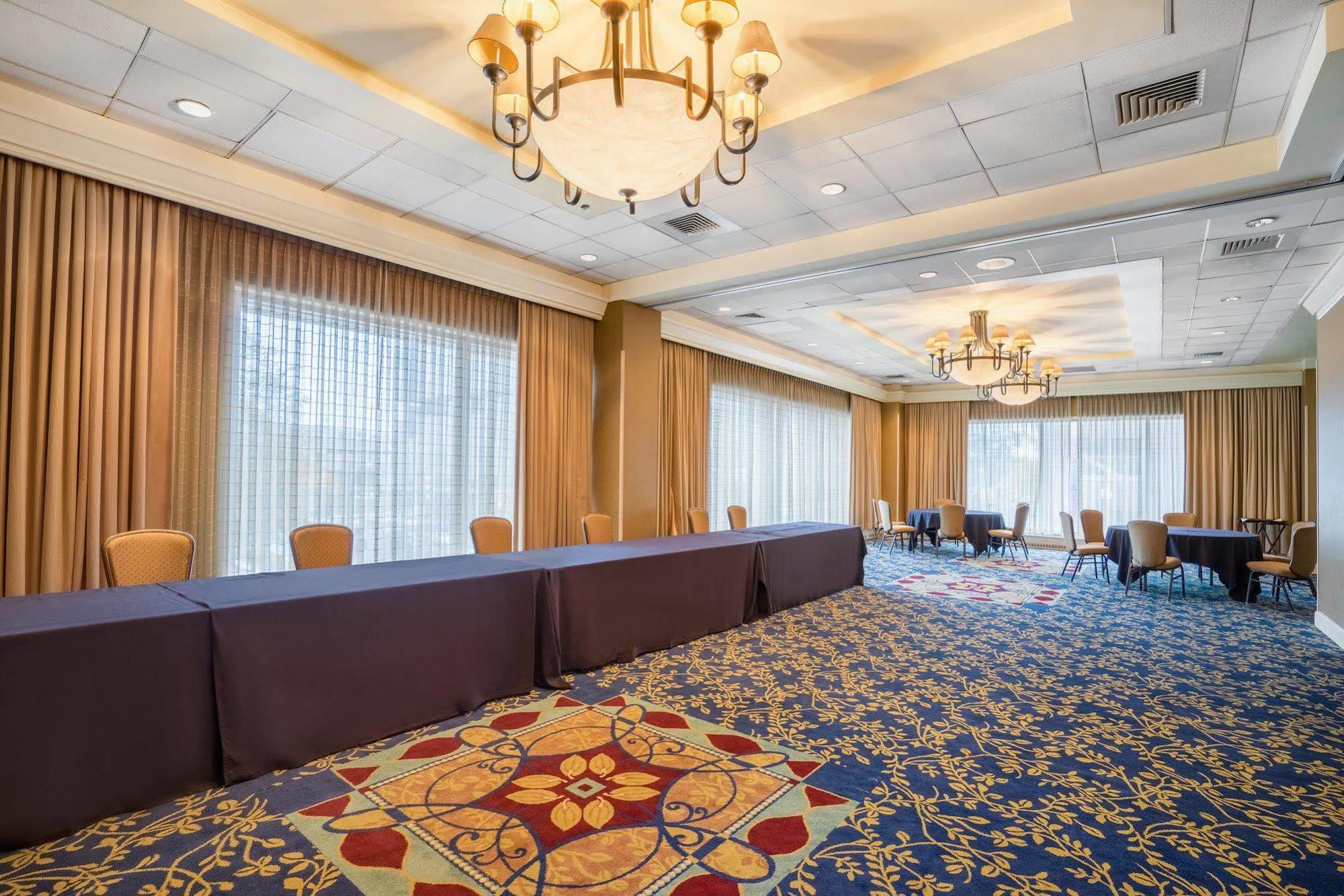 Crowne Plaza Hotel Harrisburg-Hershey By Ihg Exterior foto