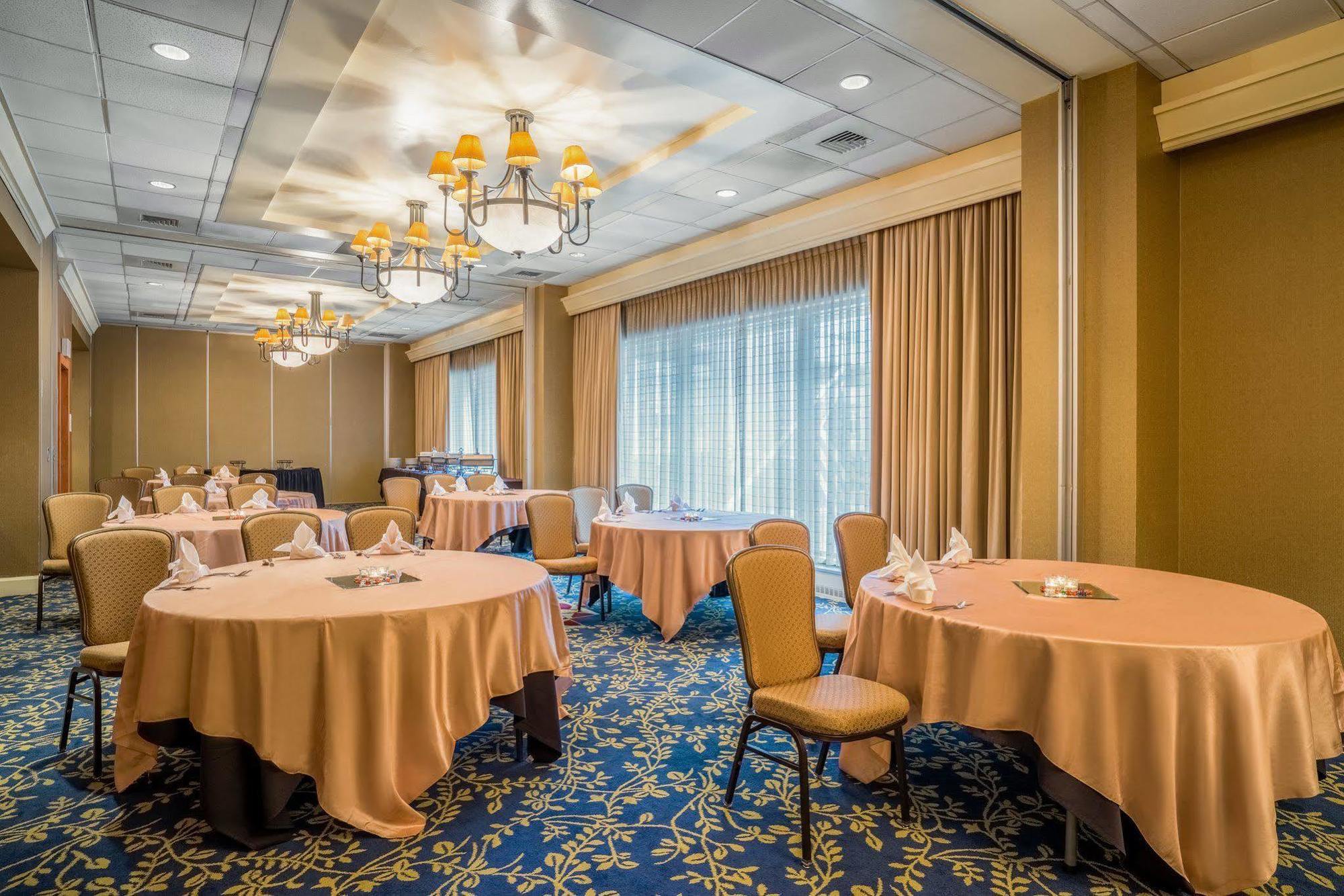 Crowne Plaza Hotel Harrisburg-Hershey By Ihg Exterior foto